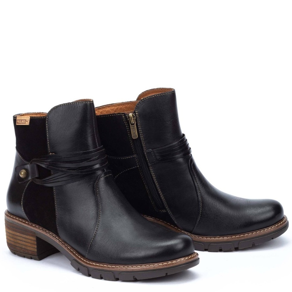 PIKOLINOS San Sebastián Women’s Lace Detail Ankle Boots